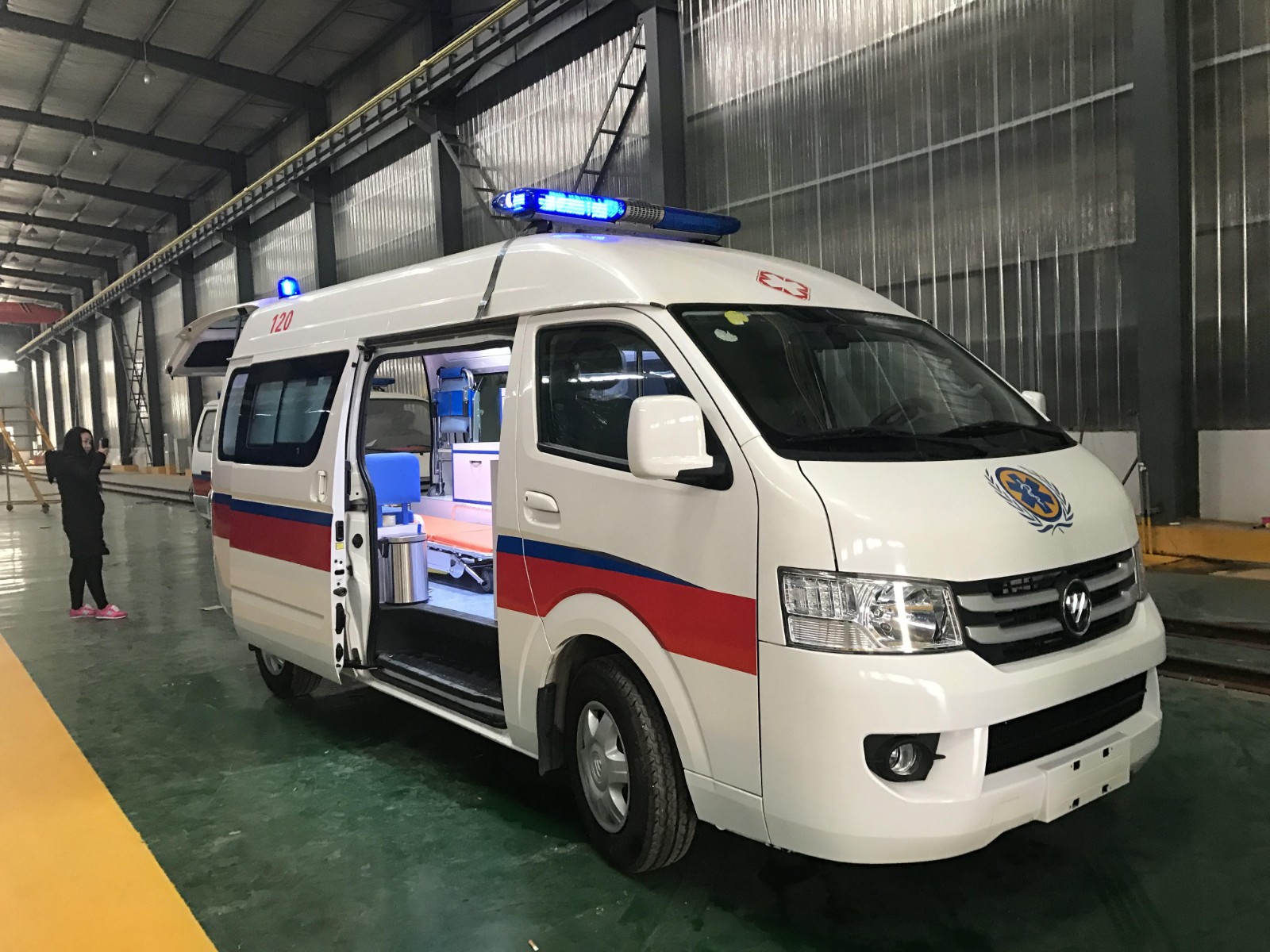 安龙县救护车转院